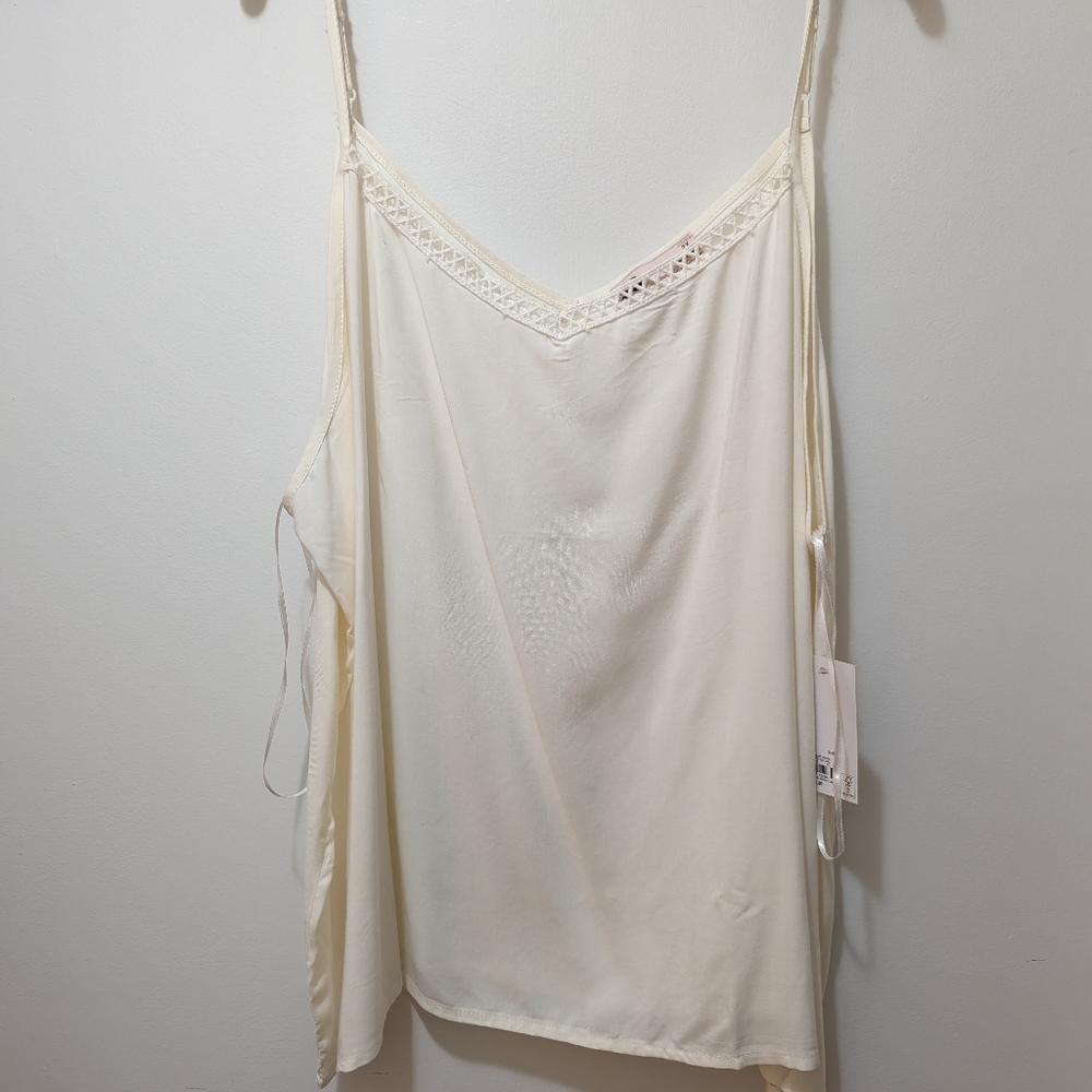 SO 100% Rayon Ivory Cami Top